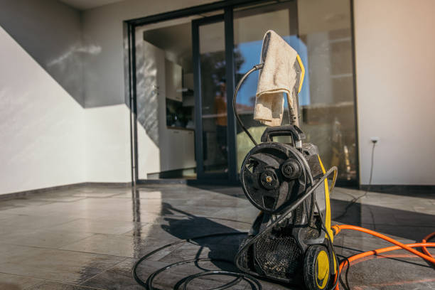 Best Gas Station Cleaning  in Cuero, TX
